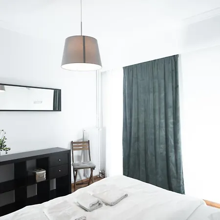 Apartment Urban In The Heart Of *